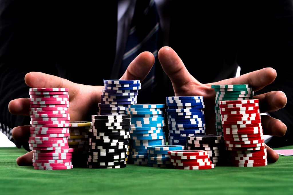 Poker là gì? Một số thông tin tổng quan về Poker
