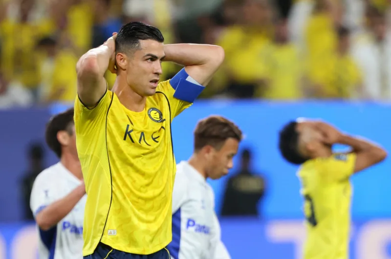 Ronaldo chưa công bố giải nghệ hoàn toàn và vẫn thuộc biên chế câu lạc bộ Al Nassr.